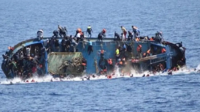 Senegal'de göçmen faciası Tekne alabora oldu 26 kişi öldü