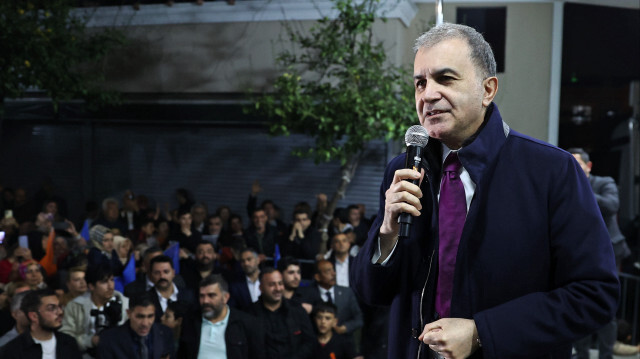 AK Parti Genel Başkan Yardımcısı ve Parti Sözcüsü Ömer Çelik, partisinin Adana Yüreğir ilçesi Kiremithane Mahallesi'nde düzenlediği mitinge katılarak konuşma yaptı.
