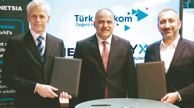 Türk Telekom, Mobil Dünya Kongresi'nde Tayvanlı Zyxel önemli bir işbirliğine gitti. Türk Telekom'un şirketi Netsia'nın teknoloji ürünü SEBA mimarisini Zyxel ürünlerine entegre edilmesini sağlayan anlaşma imzalandı.