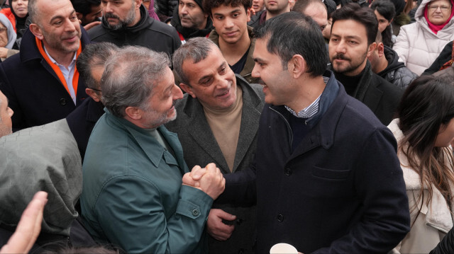 Cumhur İttifakı'nın İstanbul Büyükşehir Belediye (İBB) Başkan adayı Murat Kurum Çekmeköy'de vatandaşlarla bir araya geldi.