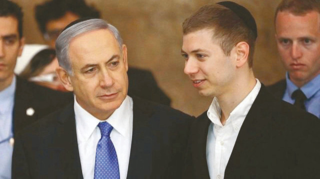 Binyamin Netanyahu ve oğlu Yair Netanyahu.