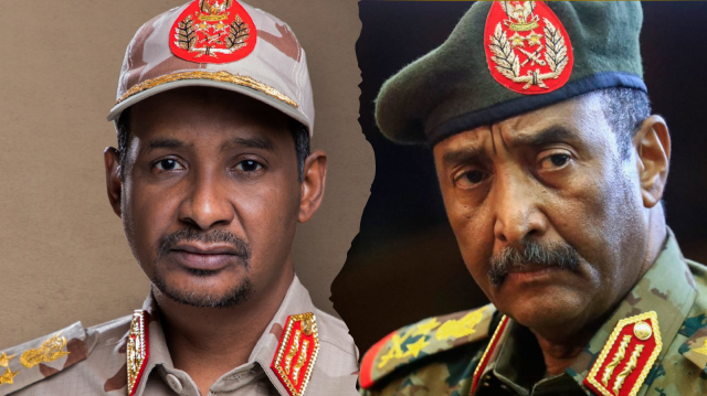 De gauche à droite, le commandant des Forces de soutien rapide (FSR) et vice-président de la transition du Soudan, Mahamat Hamdan Daglo, dit Himedti, et le commandant des forces armées du Soudan et président de la transition, chef de l'État, Abdoufattah Albourhan.