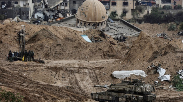 Char de l'armée israélienne dans le quartier al-Amal de Khan Younès, le 26 janvier 2024.