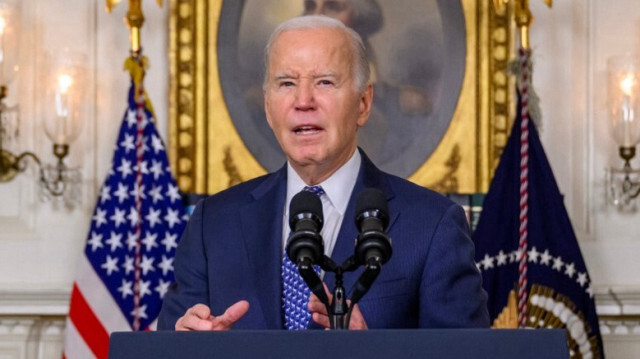 Le président américain Joe Biden répond aux questions sur Israël dans la salle de réception diplomatique de la Maison Blanche à Washington, le 8 février 2024.