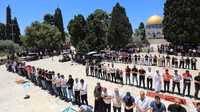 للجمعة الـ21.. استمرار قیود الاحتلال على الصلاة بالمسجد الأقصى