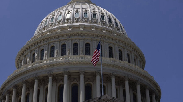 La Chambre et le Sénat ont adopté un texte repoussant d'une semaine la menace de paralysie du gouvernement américain.