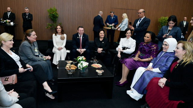 Emine Erdoğan, 3. Antalya Diplomasi Forumu'na (ADF) katılan liderler ve lider eşleriyle bir araya geldi.