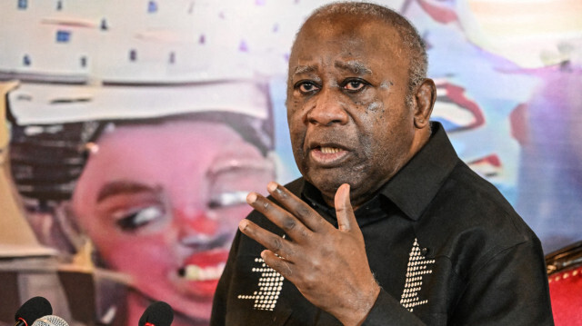 L'ancien président ivoirien et actuel président du Parti des Peuples Africains - Côte d'Ivoire Laurent Gbagbo s'exprimant lors d'une conférence de presse au siège du parti à Abidjan, Côte d'Ivoire, le 22 août 2023.