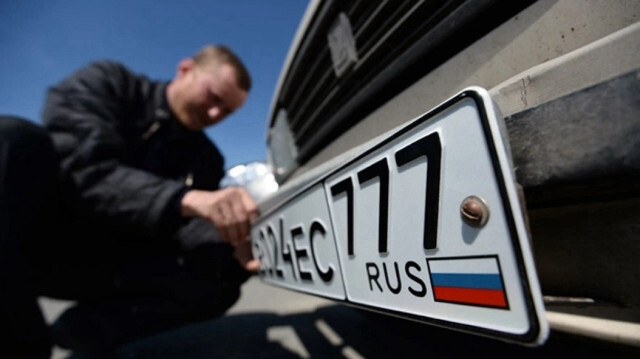 Lietuva uždraudė naudoti automobilius su rusiškais numeriais
