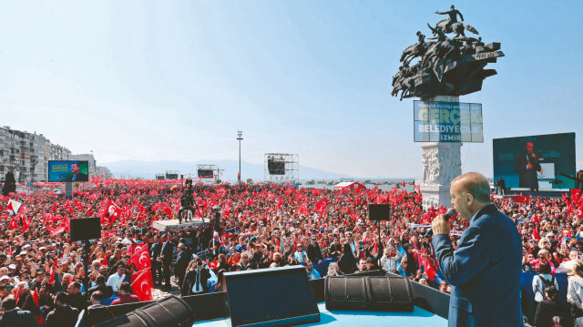 Yereldeki umursamazlık ve beceriksizlik sebebiyle İzmir’in yerinde saydığını belirten Cumhurbaşkanı Erdoğan, CHP’li yönetime yüklendi.