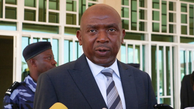 Agathon Rwasa, candidat à la présidence du Congrès national pour la liberté (CNL), principal parti d'opposition au Burundi, s'adresse aux médias après avoir déposé une requête contre les résultats des élections présidentielles et générales, auprès de la Cour constitutionnelle à Bujumbura, le 28 mai 2020.
