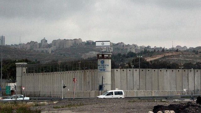 La prison d’Ofer, en Palestine occupée, où sont détenus de nombreux Palestiniens.