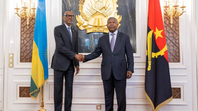 Le président angolais, João Lourenço, reçoit à Luanda son homologue rwandais, Paul Kagame, le 11 mars 2024.