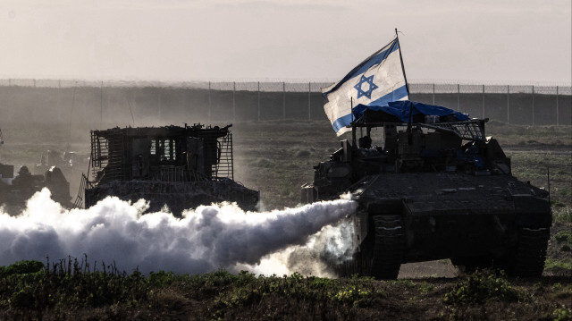 İsrail ordusu, ramazan ayında da Gazze Şeridi'nin güney bölgelerini havadan ve karadan bombaladı.