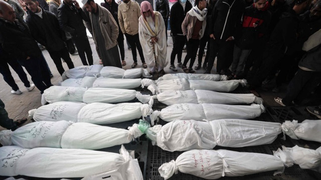 Les corps des Palestiniens tués par des bombardements de l'armée d'occupation dans la Bande de Gaza.