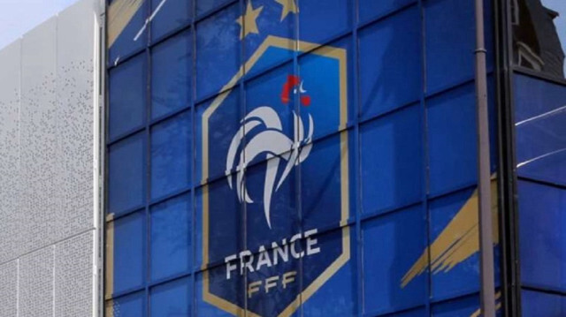 فرنسا.. تحرم اللاعبين المسلمين من كسر صيامهم أثناء المباريات