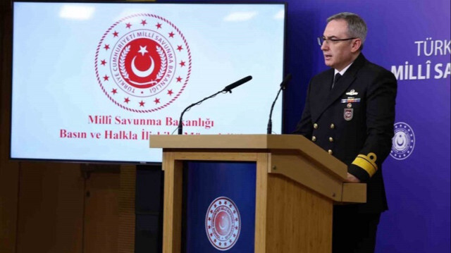 Le contre-amiral, Zeki Aktürk, conseiller en presse et relations publiques du ministère turc de la Défense en Turkiye, le 21 mars 2024.