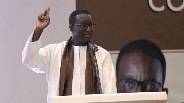 L'ex-Premier ministre sénégalais Amadou Ba s'exprime à Dakar le 21 décembre 2023 après avoir été désigné candidat du parti au pouvoir en vue de l'élection présidentielle de février 2024. 