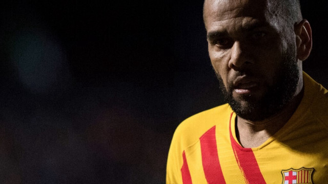 Le footballeur brésilien Dani Alves à Linares.