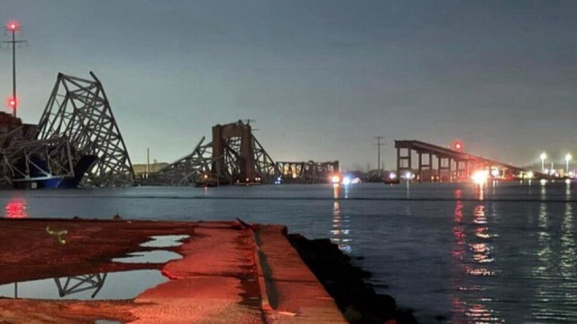 Le pont à quatre voies long de 2,6 km enjambant la rivière Patapsco au sud-ouest de Baltimore, s'est effondré le 26 mars 2024.