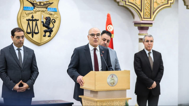 Le Ministre des Affaires étrangères, de l'Immigration et des Tunisiens à l'étranger, M. Nabil Ammar.