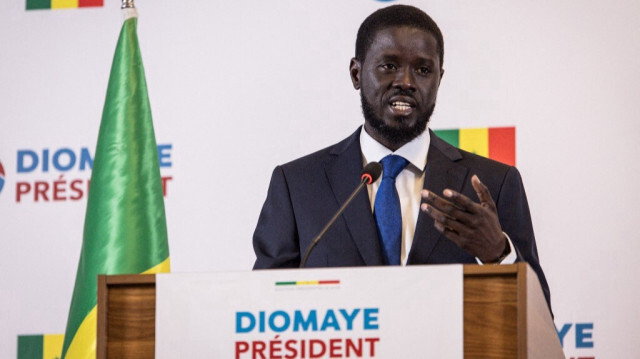 Le candidat de l'opposition Bassirou Diomaye Faye devient le plus jeune président de l'histoire du Sénégal après l'annonce des résultats provisoires officiels.