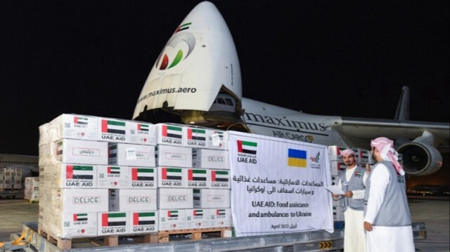 Les Émirats arabes unis ont envoyé 50 tonnes de matériel d'aide à l'Ukraine, le 28 mars 2024.