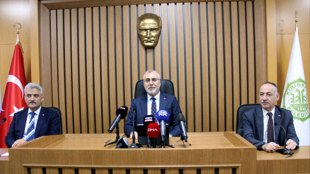 Çalışma ve Sosyal Güvenlik Bakanı Vedat Işıkhan