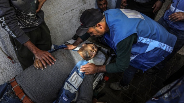 Un palestinien a été tué après que l'armée israélienne a attaqué le bâtiment de l'Office de secours et de travaux des Nations unies pour les réfugiés de Palestine dans le Proche-Orient (UNRWA) à Gaza.