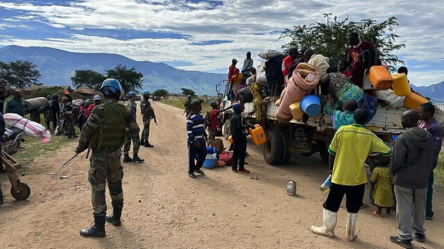 Un convoi de la mission onusienne pour le maintien de la paix en RDC, le Monusco, se fait attaquer par des civils.