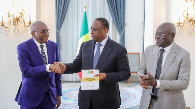 Le président sénégalais Macky Sall a reçu le rapport du "dialogue national" ce lundi 04 mars 2024.