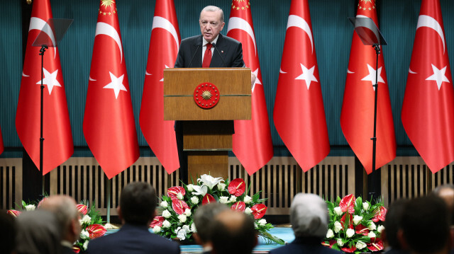 Erdogan a animé, lundi, une conférence de presse au palais présidentiel à Ankara, la capitale turque, à l'issue de la réunion du cabinetm le 4 şqrs 2024.