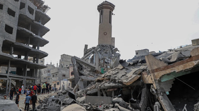 غزة.. صوت الأذان يصدح من مساجد دمرها الاحتلال الإسرائيلي