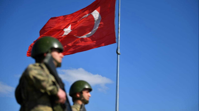 Yunanistan'a kaçacaklardı! Hudut birlikleri geçit vermedi: Biri PKK/KCK'lı 9 kişi yakalandı