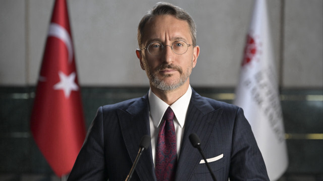 Le directeur des communications présidentielles, Fahrettin Altun, a adressé un message vidéo aux participants lors de l'ouverture du panel "Panel sur les relations Türkiye-Royaume-Uni", le 8 mars 2024.