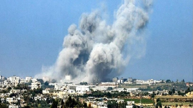 الاحتلال الإسرائيلي: قصفنا أهدافا لحزب الله في 4 مناطق جنوب لبنان
