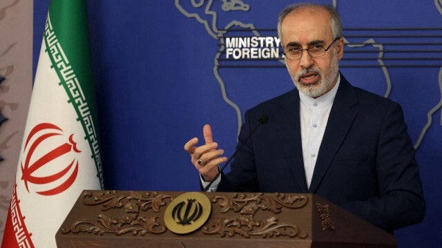 Le porte-parole du ministère des Affaires étrangères de l'Iran, Nasser Kanani, s'exprime lors d'une conférence de presse, le 5 décembre 2022.
