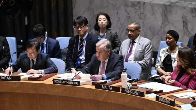 Birleşmiş Milletler Güvenlik Konseyi (BMGK) İran'ın İsrail'e saldırılarını görüşmek üzere İsrail'in talebiyle toplandı. Toplantıya katılan BM Genel Sekreteri Antonio Guterres konuşma yaptı.