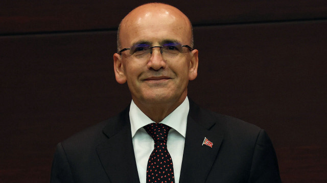 وزير المالية التركي يزور واشنطن لاجتماع صندوق النقد والبنك الدوليين
