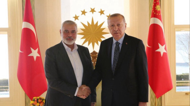 Le président turc Recep Tayyip Erdogan et le chef politique du Hamas, Ismail Haniyeh, à Ankara.