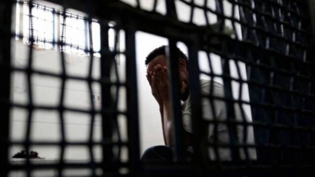 يوم الأسير.. "انتهاكات متصاعدة" للمعتقلين الفلسطينيين بسجون إسرائيل