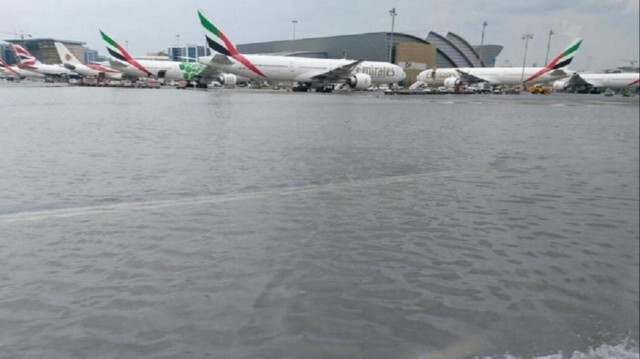 مطارات دبي: نواجه تحديات عديدة بسبب الظروف الجوية
