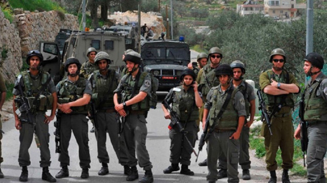 الاحتلال الإسرائيلي يقتحم بلدات بالضفة الغربية ويعتقل فلسطينيين