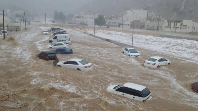 سلطنة عمان.. ارتفاع عدد وفيات المنخفض الجوي إلى 21 