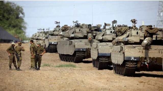 الدفاع المدني: الاحتلال الإسرائيلي ينسحب من شمال مخيم النصيرات
