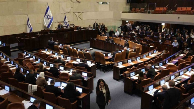 Le Parlement israélien a approuvé un projet de loi qui empêchera la chaîne de télévision Al Jazeera, basée au Qatar, d'émettre en Israël, le 1er mars 2024.