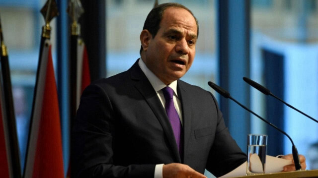 الرئيس المصري يعد بـ"تعميق الحوار الوطني" وتنفيذ توصياته 
