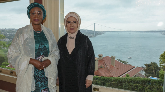 Emine Erdoğan, Nijerya Devlet Başkanı'nın eşi Oluremi Tinubu ile Vahdettin Köşkü'nde bir araya geldi