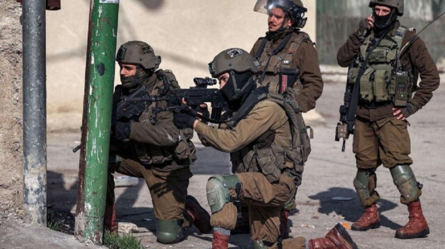 الضفة.. إصابة 3 فلسطينيين برصاص الجيش الإسرائيلي في الخليل 