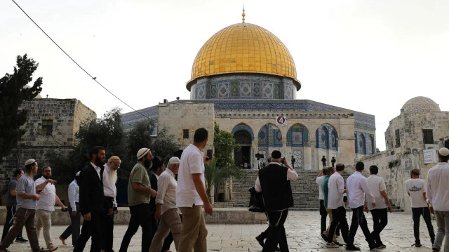 مستوطنون يقتحمون المسجد الأقصى في ثاني أيام الفصح اليهودي